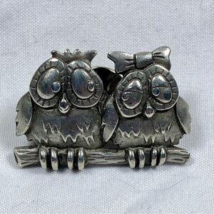 VTG Jonette Jewelry Silver Pewter 'Owls in Love' Tack Pin Sweet Look of Love